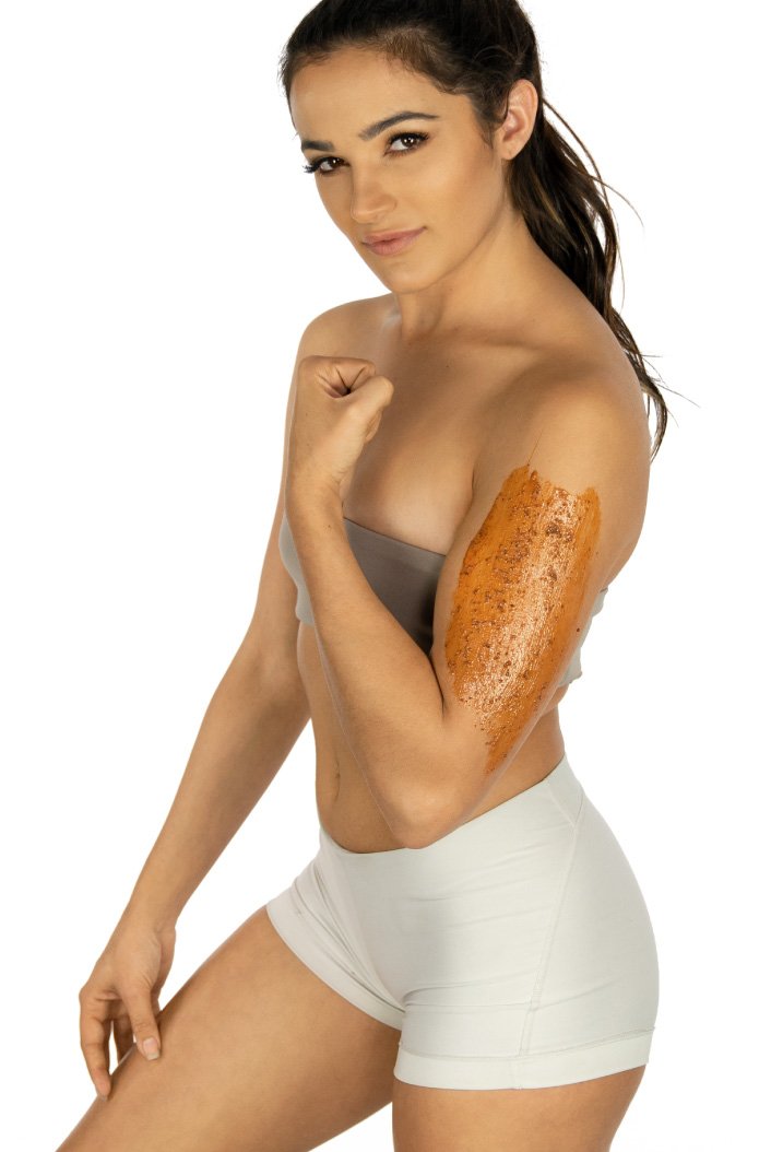 Brightening Exfoliating Face & Body Mask – Nourishing Plant-Based Glow Mask with Carrot, Ginger & Strawberry Seed